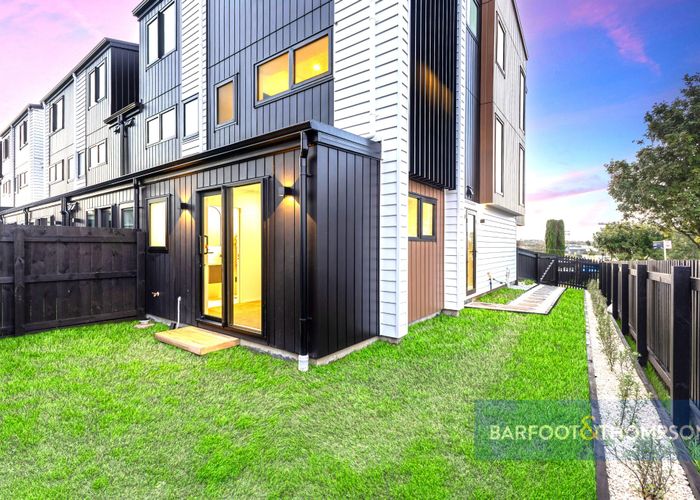 at 53 Court Crescent, Panmure, Auckland City, Auckland