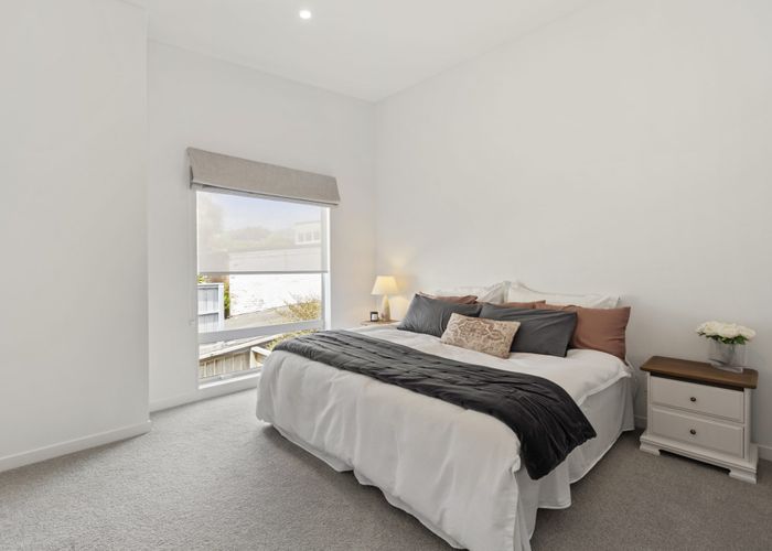  at 10/50 Friend Street, Karori, Wellington, Wellington