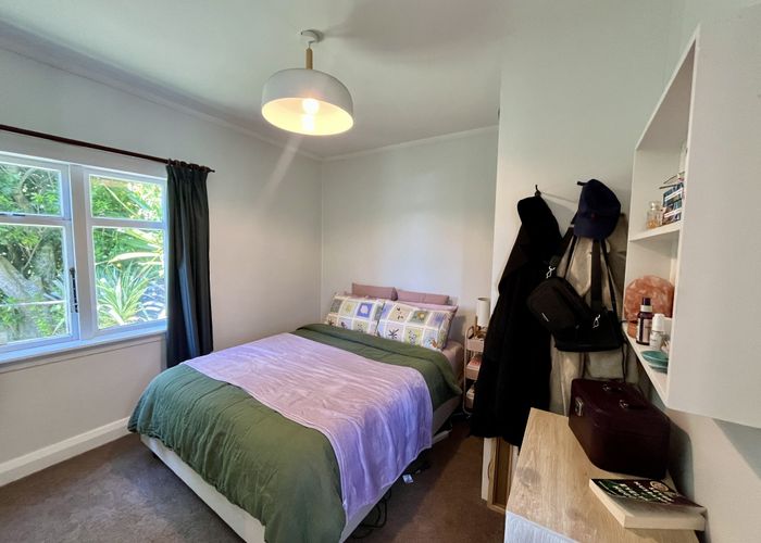  at 94 Sutherland Road, Melrose, Wellington