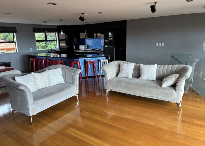  at 4 The Enclave, Totara Heights, Manukau City, Auckland