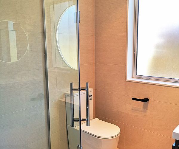  at Granny flat/12 Hinoki Way, Flat Bush, Manukau City, Auckland