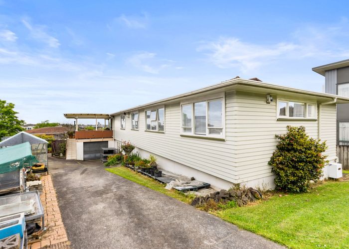  at 65 Potter Avenue, Northcote, North Shore City, Auckland