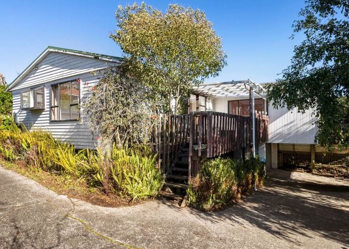  at 1/401 Hillsborough Road, Hillsborough, Auckland