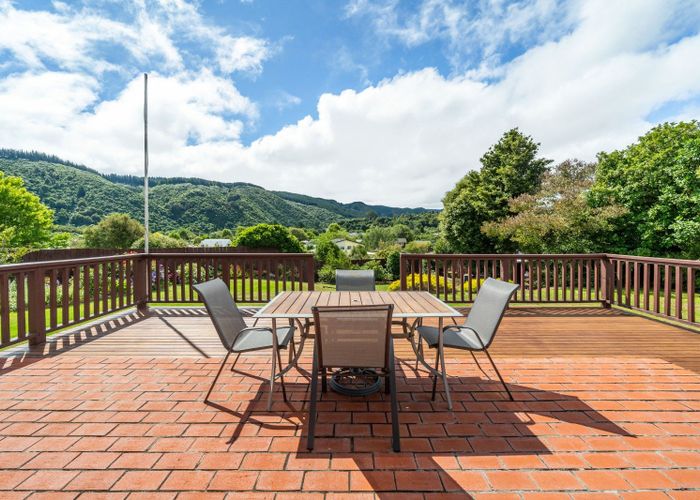  at 31 Amber Grove, Birchville, Upper Hutt, Wellington