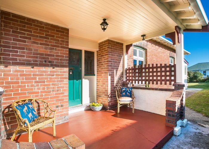  at 102 Tomahawk Road, Andersons Bay, Dunedin