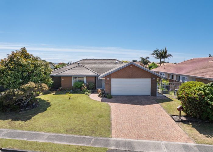  at 8 Lotus Avenue, Mount Maunganui, Mount Maunganui