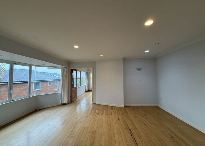  at 13 Peter Terrace, Castor Bay, North Shore City, Auckland