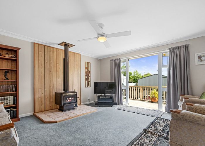  at 23 Taupaki Road, Henderson