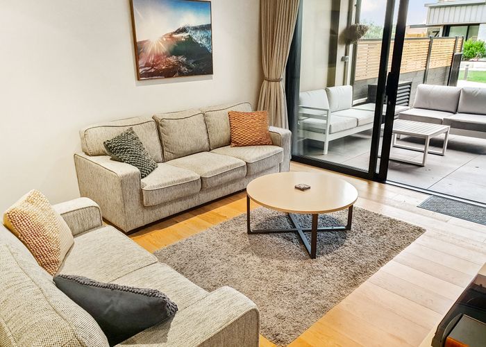  at 112/64 Victoria Street, Onehunga, Auckland