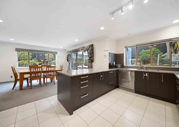  at 9 Seresin Crescent, Flat Bush, Auckland