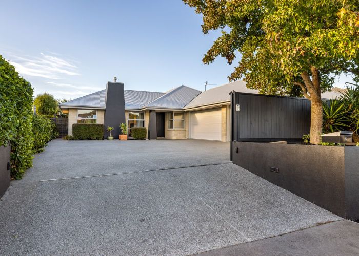  at 5 Foresters Crescent, Parklands, Christchurch
