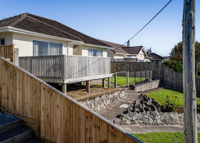  at 90 Mangorei Road, Strandon, New Plymouth