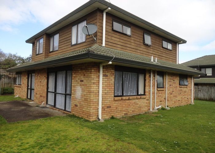  at 2/19 Torrance Street, Royal Oak, Auckland