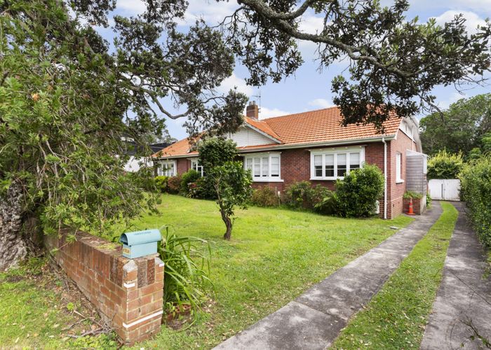  at 4-6 O'Neills Avenue, Takapuna, North Shore City, Auckland