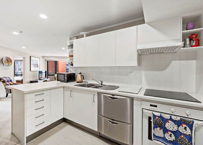  at 6A/6 Whitaker Place, Grafton, Auckland City, Auckland