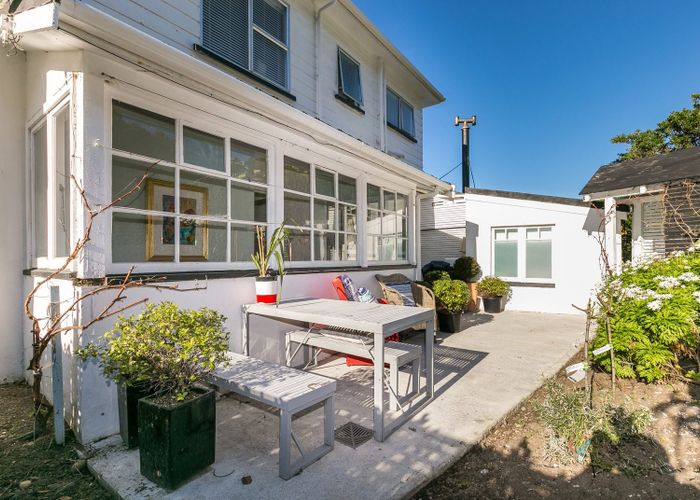  at 281A Queens Drive, Lyall Bay, Wellington, Wellington
