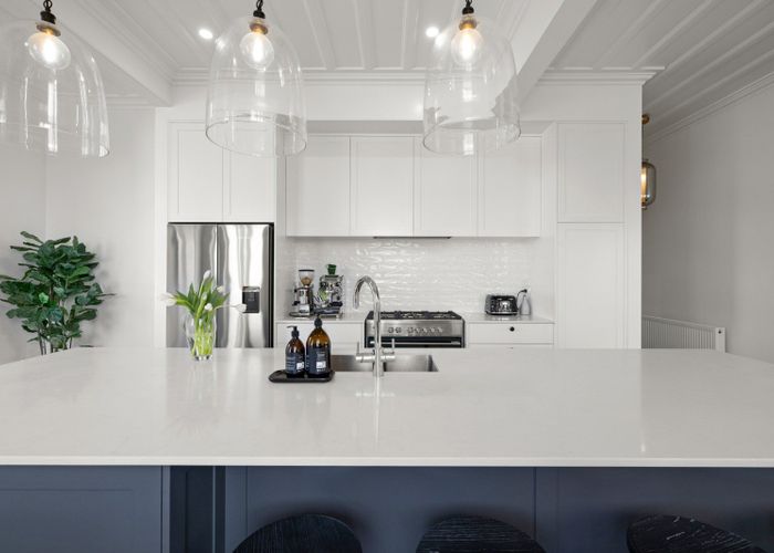  at 15 Sealy Road, Bluff Hill, Napier, Hawke's Bay