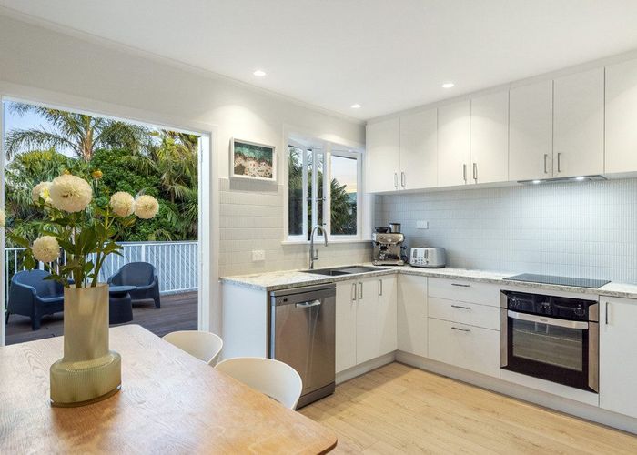  at 17a Stanley Road, Glenfield, North Shore City, Auckland