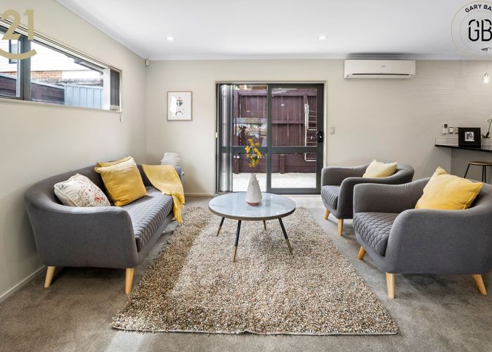 at 7E Boeing Place, Goodwood Heights, Auckland