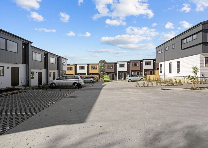  at Lot 21, 239 - 243 Don Buck Road, Massey, Waitakere City, Auckland