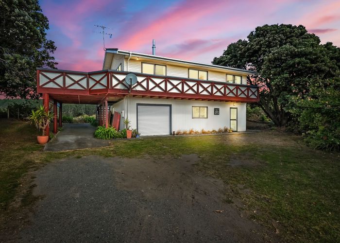  at 19 Colenso Place, Otaki Beach, Kapiti Coast, Wellington