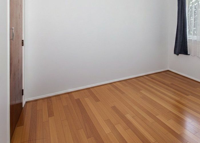  at 2/8 Rawhiti Road, One Tree Hill, Auckland City, Auckland