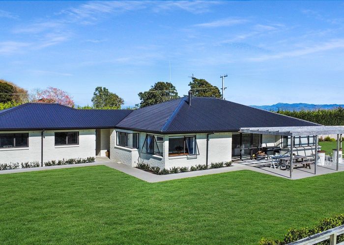  at 42 Moore Road, Thornton, Whakatane