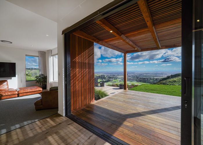  at 1 Eaglesfield Close, Westmorland, Christchurch City, Canterbury