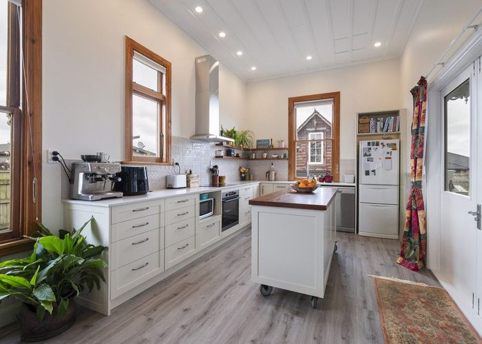  at 103 James Line, Kelvin Grove, Palmerston North