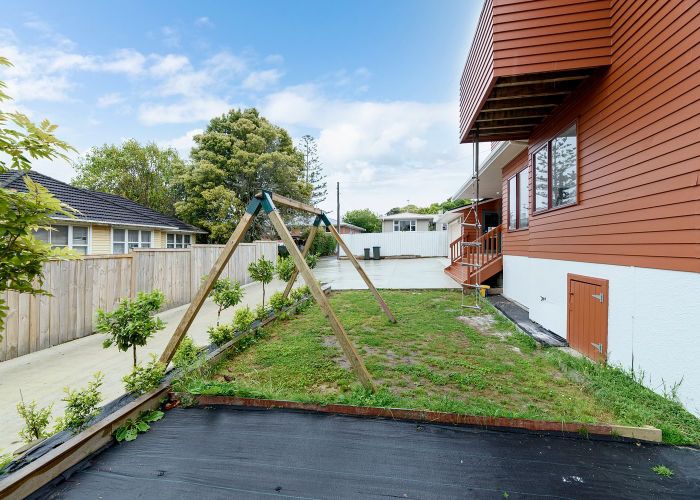  at 28 Boundary road, Blockhouse Bay, Auckland