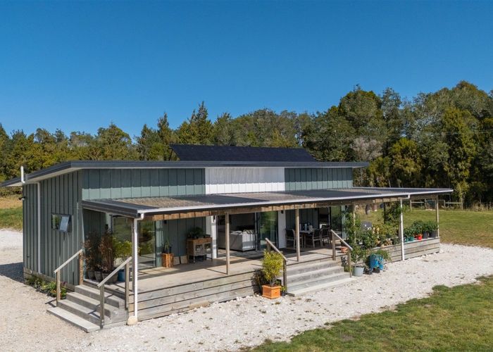 at 61 Croninville Terrace, Charleston, Cape Foulwind