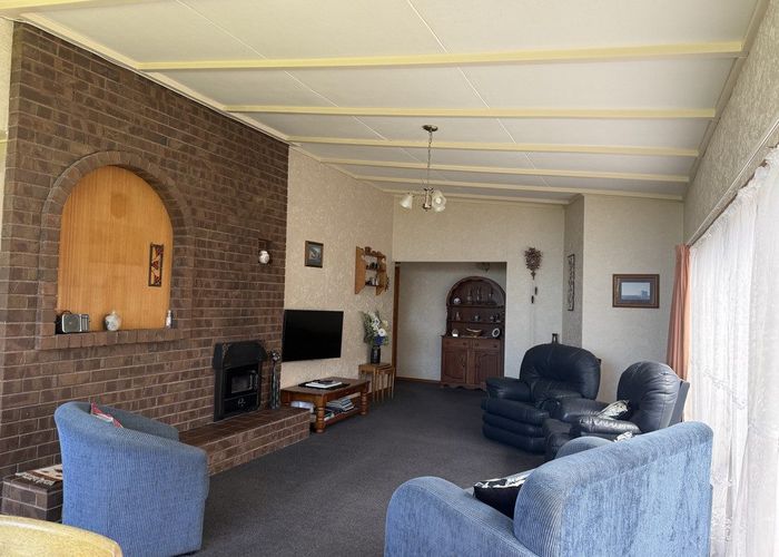  at 16 Harvey Terrace, Balclutha