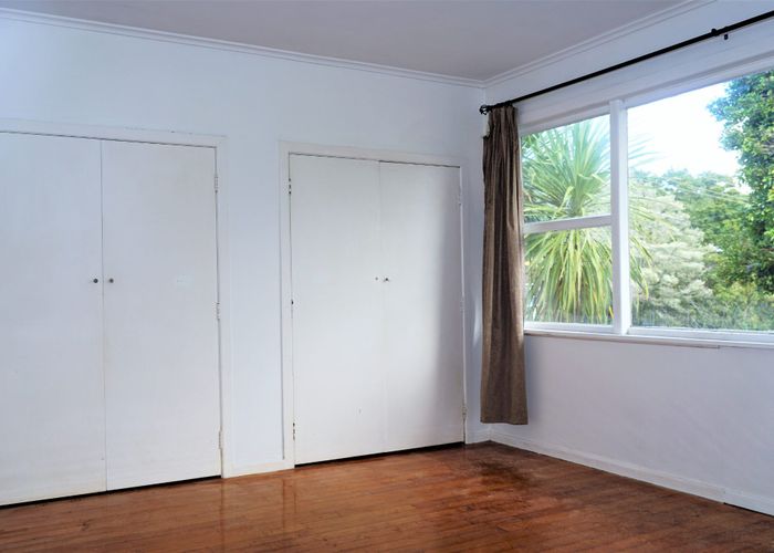  at 70 Archers Road, Glenfield, North Shore City, Auckland