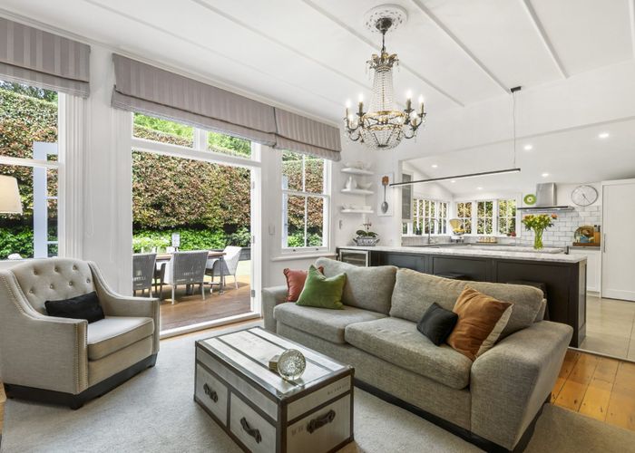  at 12a Moore Street, Hillcrest, North Shore City, Auckland