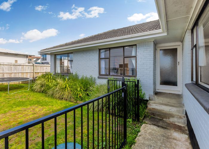  at 39B Park Avenue, Papatoetoe, Auckland
