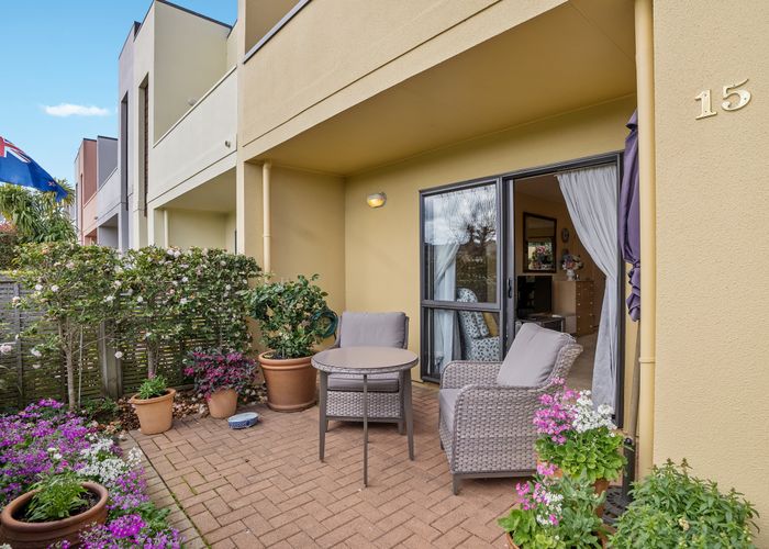  at 15 Puma Drive, Golflands, Auckland