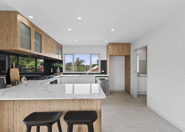  at 8A Colonel Barton Glade, Meadowbank, Auckland City, Auckland