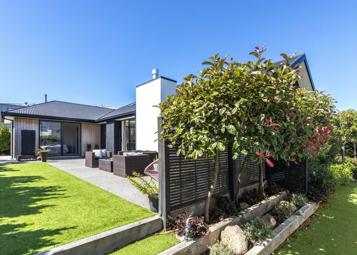  at 86 Aston Drive, Waimairi Beach, Christchurch