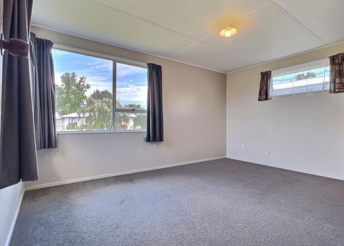  at 8 Baker Street, Flaxmere, Hastings