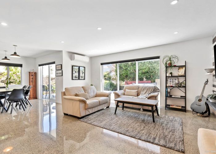  at 83 Fernhill Way, Oteha, North Shore City, Auckland