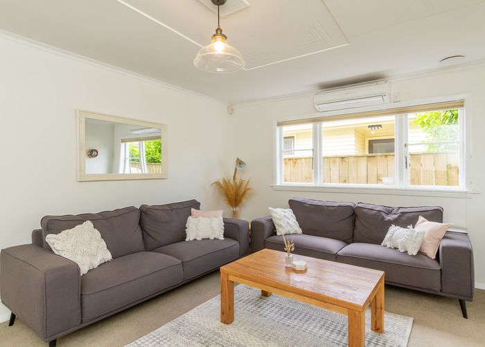  at 33 Ava Street, Petone, Lower Hutt