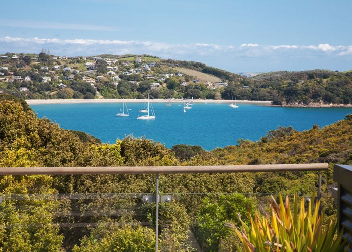  at 25 Queens Drive, Oneroa, Waiheke Island