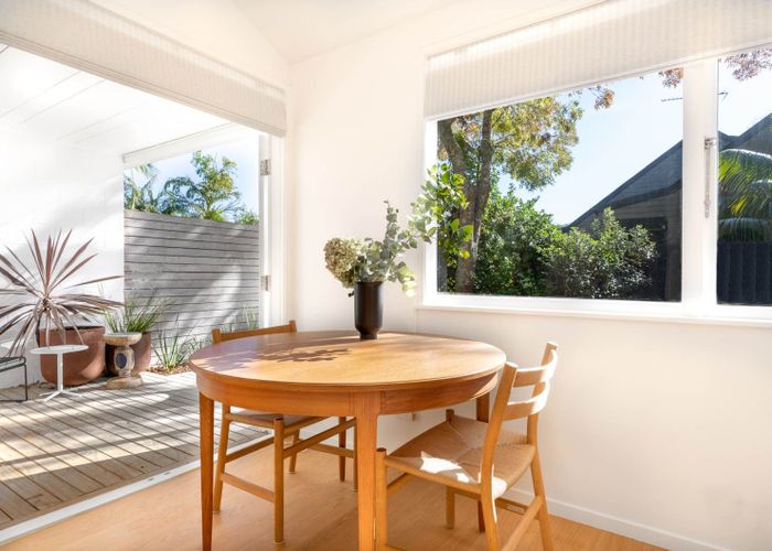  at 6/49 Curran Street, Herne Bay, Auckland