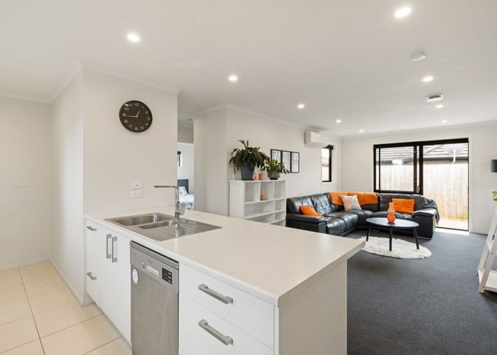  at 8 Manawaroa Close, Grandview Heights, Hamilton, Waikato