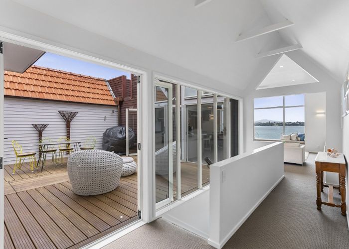  at 3/69 Princes Street, Northcote Point, Auckland