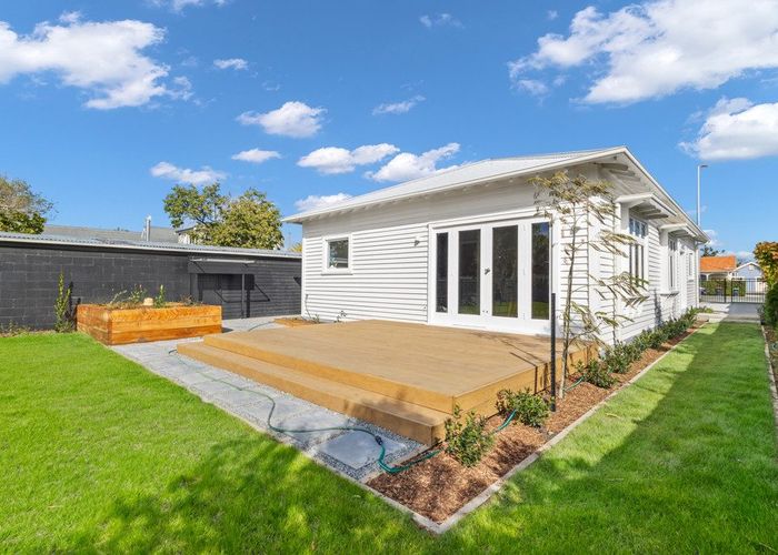  at 28 North Parade, Richmond, Christchurch