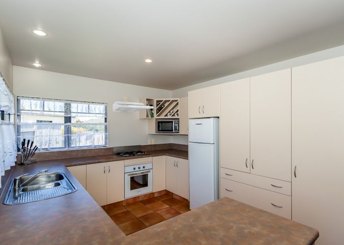  at 34 Royal Oak Drive, Kelvin Grove, Palmerston North