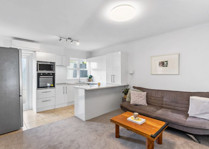  at 1/0 Selwyn Street, Onehunga, Auckland