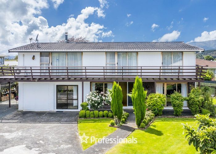  at 22A Oxford Crescent, Ebdentown, Upper Hutt