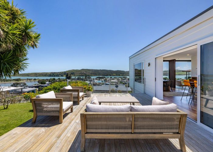  at 18 Upper Bow Street, Raglan, Waikato, Waikato